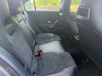 Mercedes-Benz A Class 1.3 A200 AMG Line (Premium) 7G-DCT Euro 6 (s/s) 5dr