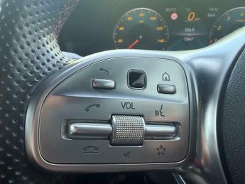 Mercedes-Benz A Class 1.3 A200 AMG Line (Premium) 7G-DCT Euro 6 (s/s) 5dr