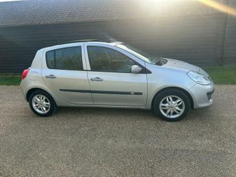 Renault Clio EXPRESSION 16V