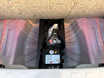 Toyota AYGO 1.0 VVT-i x-play x-shift Euro 6 5dr