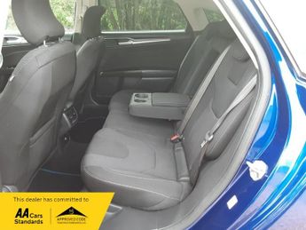 Ford Mondeo TITANIUM