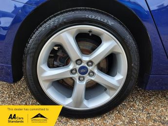 Ford Mondeo TITANIUM