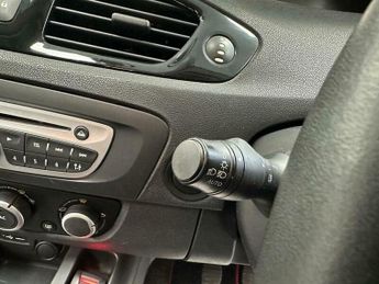 Renault Scenic 1.6 VVT Dynamique TomTom Euro 5 5dr