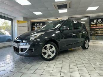 Renault Scenic 1.6 VVT Dynamique TomTom Euro 5 5dr