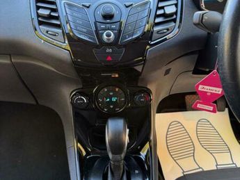 Ford Fiesta 1.6 Zetec Powershift Euro 5 5dr