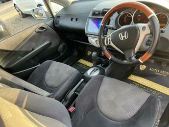 Honda Jazz 1.4 i-DSI SE Sport CVT-7 5dr