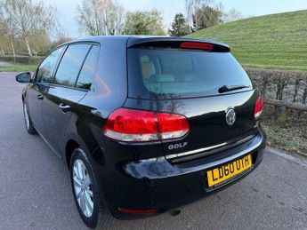 Volkswagen Golf 1.6 TDI BlueMotion Tech SE DSG Euro 5 (s/s) 5dr
