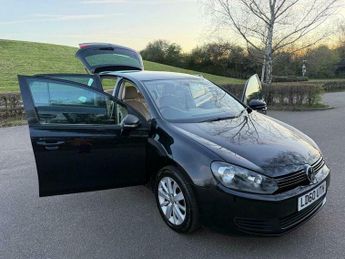 Volkswagen Golf 1.6 TDI BlueMotion Tech SE DSG Euro 5 (s/s) 5dr