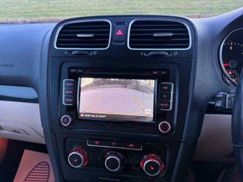 Volkswagen Golf 1.6 TDI BlueMotion Tech SE DSG Euro 5 (s/s) 5dr