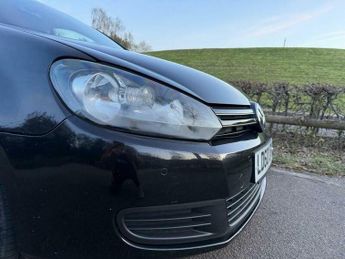 Volkswagen Golf 1.6 TDI BlueMotion Tech SE DSG Euro 5 (s/s) 5dr