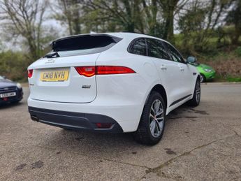 Jaguar F-Pace R-SPORT AWD