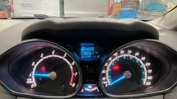 Ford Fiesta 1.6 Titanium Hatchback 5dr Petrol Powershift Euro 5 (105 ps)