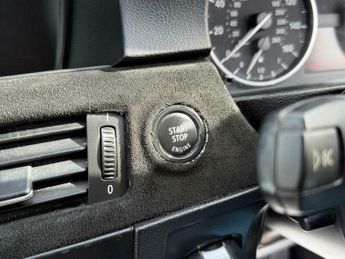 BMW 3 SERIES 2.0 318i SE Business Edition Steptronic Euro 5 4dr