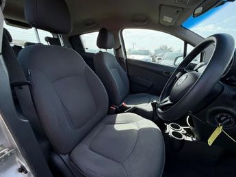 Chevrolet Spark 1.0i Euro 5 5dr