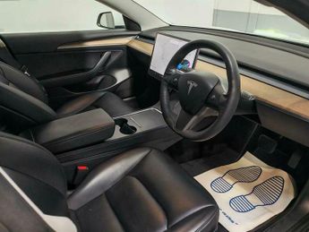 Tesla Model 3 (Dual Motor) Long Range Auto 4WDE 4dr