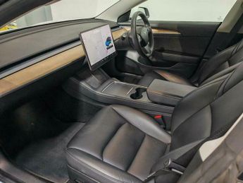 Tesla Model 3 (Dual Motor) Long Range Auto 4WDE 4dr