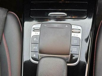 Mercedes-Benz A Class 1.5 A180d AMG Line (Executive) 7G-DCT Euro 6 (s/s) 5dr