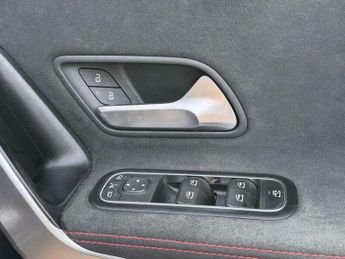 Mercedes-Benz A Class 1.5 A180d AMG Line (Executive) 7G-DCT Euro 6 (s/s) 5dr