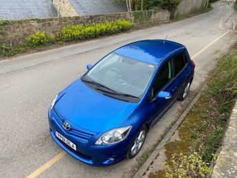 Toyota Auris 1.6 V-Matic SR Hatchback 5dr Petrol Manual Euro 5 (132 ps)