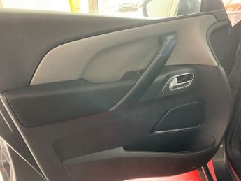 Citroen C4 Picasso 1.6 BlueHDi Feel MPV 5dr Diesel Manual Euro 6 (s/s) (120 ps)