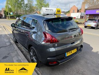 Peugeot 3008 HYBRID4 ALLURE