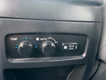 Toyota Land Cruiser 4.0 V6 PRADO