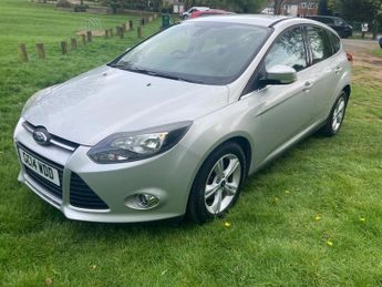 Ford Focus 1.6 ZETEC Euro 5 5dr