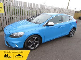 Volvo V40 D2 R-DESIGN