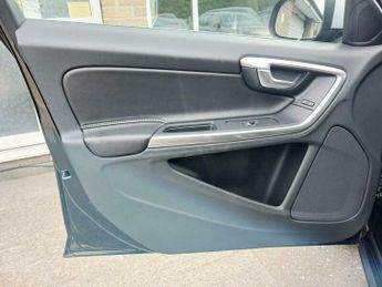 Volvo S60 2.0 T4 R-Design Nav Auto Euro 6 (s/s) 4dr