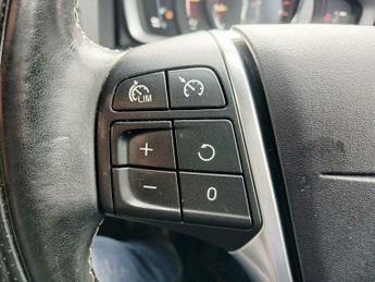 Volvo S60 2.0 T4 R-Design Nav Auto Euro 6 (s/s) 4dr