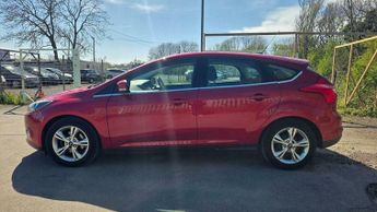 Ford Focus 1.6 Zetec Powershift Euro 5 5dr