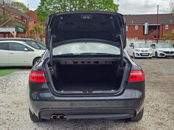 Jaguar XE 2.0d Prestige Auto Euro 6 (s/s) 4dr