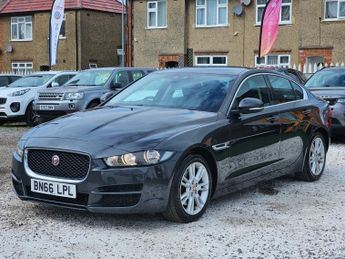 Jaguar XE 2.0d Prestige Auto Euro 6 (s/s) 4dr