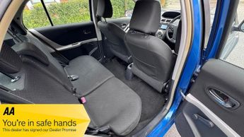 Toyota Yaris VVT-I T SPIRIT