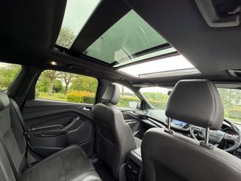 Ford Kuga ST-LINE X TDCI