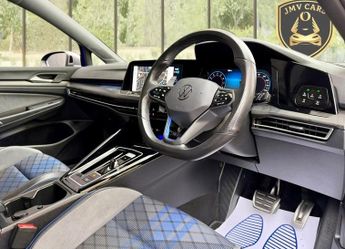 Volkswagen Golf R TSI 4MOTION DSG