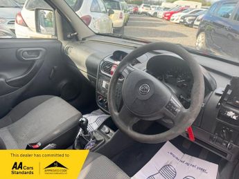 Vauxhall Combo 1700 CDTI E4