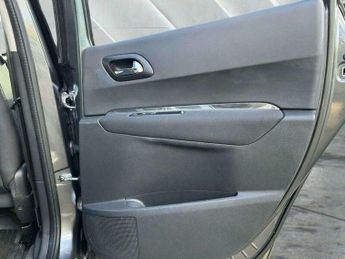 Peugeot 3008 1.6 e-HDi Active EGC Euro 5 (s/s) 5dr