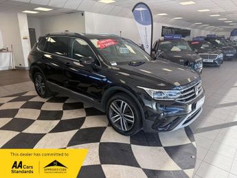 Volkswagen Tiguan ELEGANCE TDI DSG AUTO 7 SEATER 44000 MILES 73 PLATE PANO ROOF