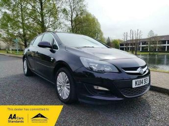 Vauxhall Astra 1.6 16v Excite Hatchback 5dr Petrol Manual Euro 5 (115 ps)