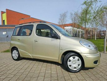 Toyota Yaris Verso 1.3 VVT-i T3 5dr