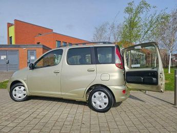 Toyota Yaris Verso 1.3 VVT-i T3 5dr