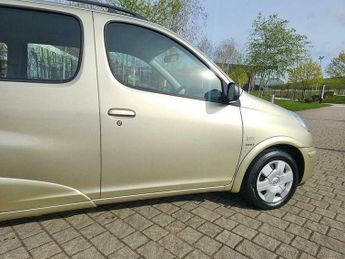 Toyota Yaris Verso 1.3 VVT-i T3 5dr