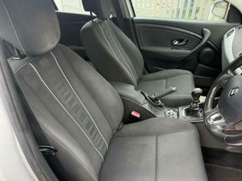 Renault Megane DYNAMIQUE TOMTOM ENERGY DCI S/S