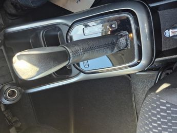 Suzuki Ignis 1.2 Dualjet MHEV SZ-T Hatchback 5dr Petrol Hybrid CVT Euro 6 (s/