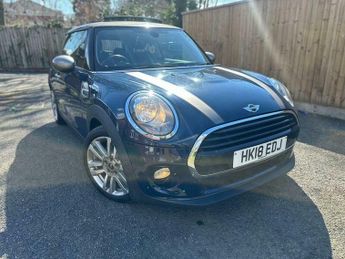 MINI Hatch 1.5 Cooper Seven Auto Euro 6 (s/s) 3dr