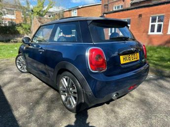 MINI Hatch 1.5 Cooper Seven Auto Euro 6 (s/s) 3dr