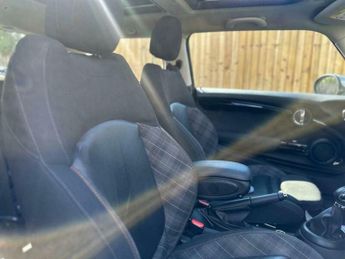 MINI Hatch 1.5 Cooper Seven Auto Euro 6 (s/s) 3dr