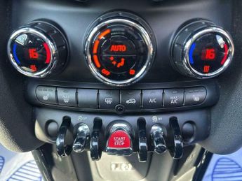 MINI Hatch 1.5 Cooper Seven Auto Euro 6 (s/s) 3dr