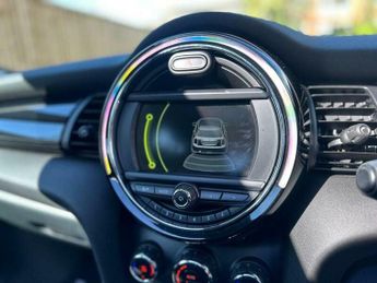 MINI Hatch 1.5 Cooper Seven Auto Euro 6 (s/s) 3dr